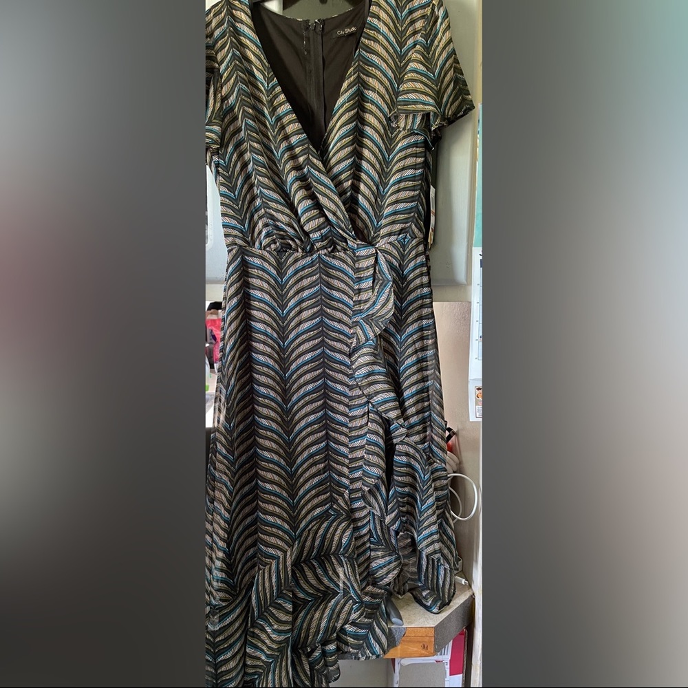 Macy’s City Studio dress size 3